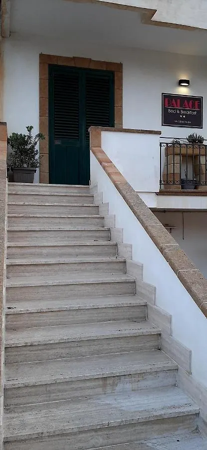 Palace Bed & Breakfast Salaparuta Italia